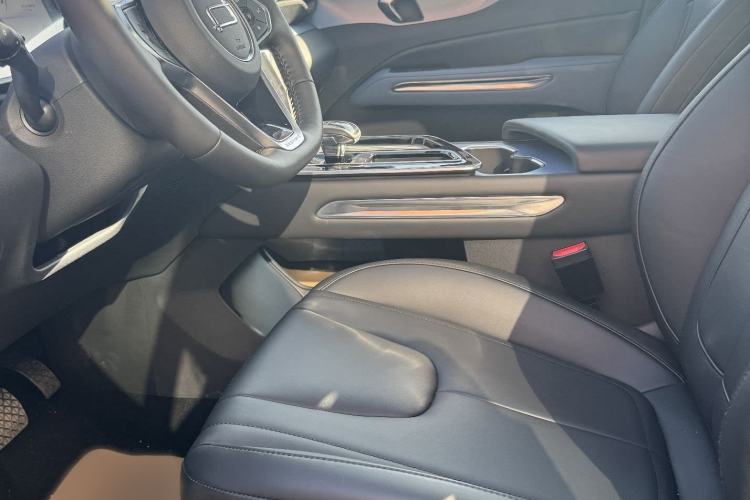 Used Bestune T90 2023 1.5T DCT Automatic Luxury Edition Interior 2