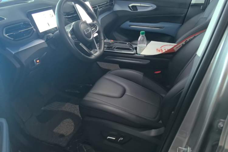 Used Bestune T90 2023 1.5T DCT Automatic Luxury Edition Left Front Seat