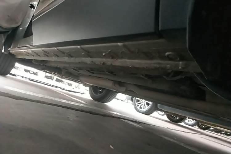 Used Bestune T90 2023 2.0T Automatic Flagship Edition Left Side Sill