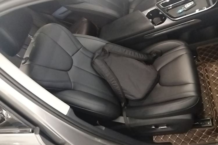Used Bestune T90 2023 1.5T DCT Automatic Prestige Edition Right Front Seat