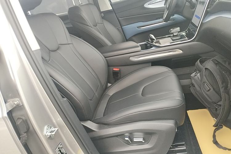 Used Bestune T90 2023 1.5T DCT Automatic Prestige Edition Right Front Seat