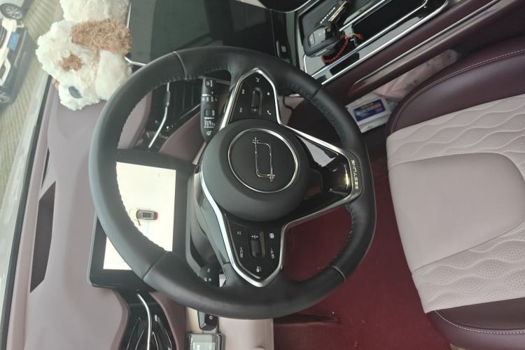 Used Bestune T90 2023 2.0T Automatic Flagship Edition Steering Wheel