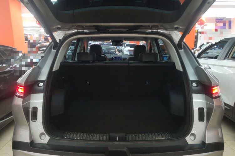 Used Bestune T90 2023 1.5T DCT Automatic Luxury Edition Trunk