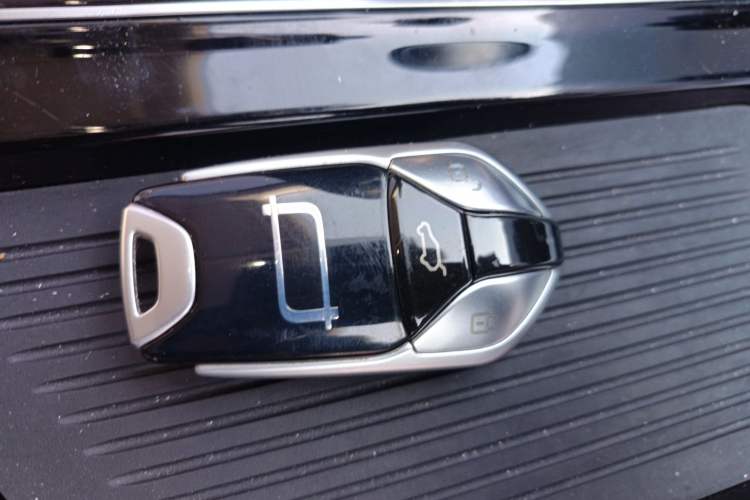 Used Bestune T90 2023 2.0T Automatic Flagship Edition Vehicle Key