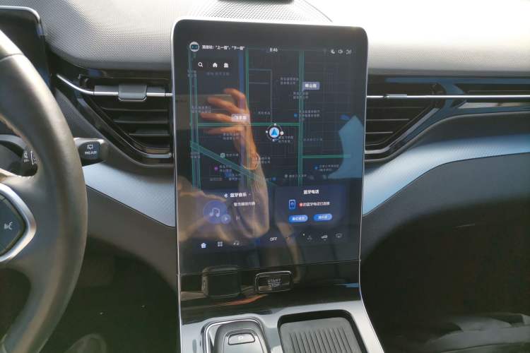 Used Bestune T90 2023 1.5T DCT Automatic Prestige Edition Audio And AC Panel