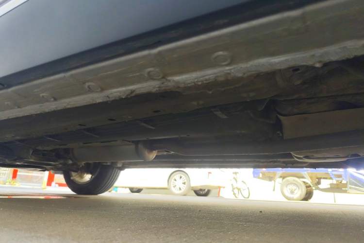 Used Bestune T90 2023 1.5T DCT Automatic Luxury Edition Chassis Rear Left