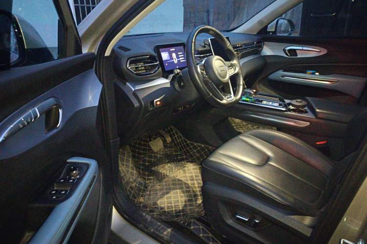 Used Bestune T90 2023 1.5T DCT Automatic Luxury Edition Driver Seat