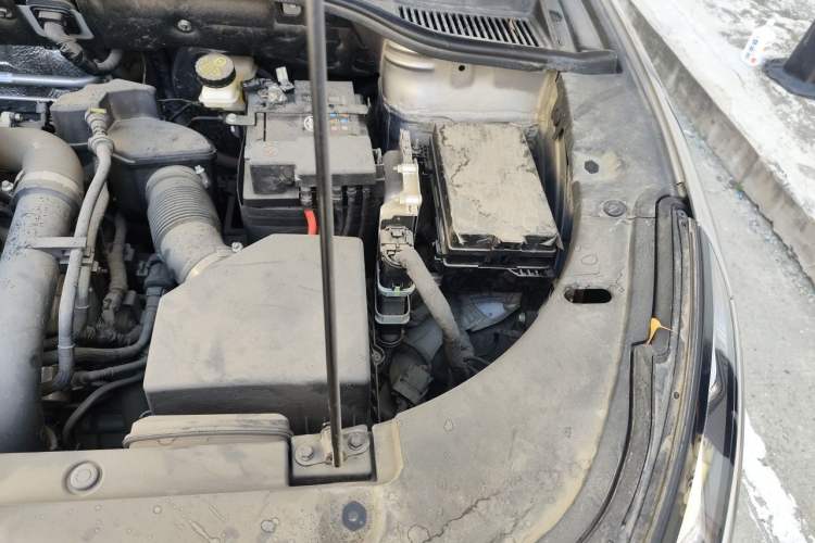 Used Bestune T90 2023 1.5T DCT Automatic Luxury Edition Engine Bay Left