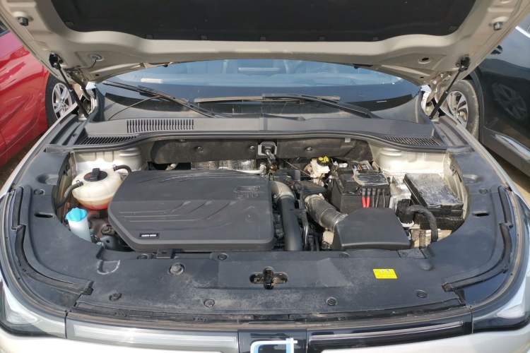 Used Bestune T90 2023 1.5T DCT Automatic Prestige Edition Engine Bay