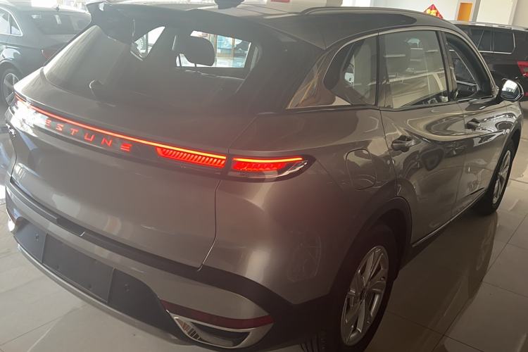 Used Bestune T90 2023 1.5T DCT Automatic Luxury Edition Exterior 3