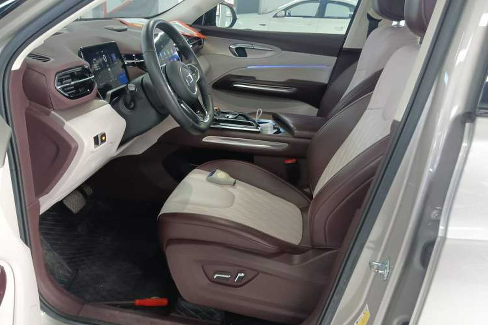 Used Bestune T90 2023 2.0T Automatic Flagship Edition Left Front Seat