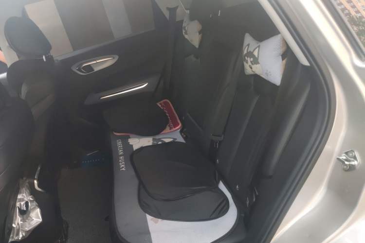 Used Bestune T90 2023 1.5T DCT Automatic Luxury Edition Left Rear Seat