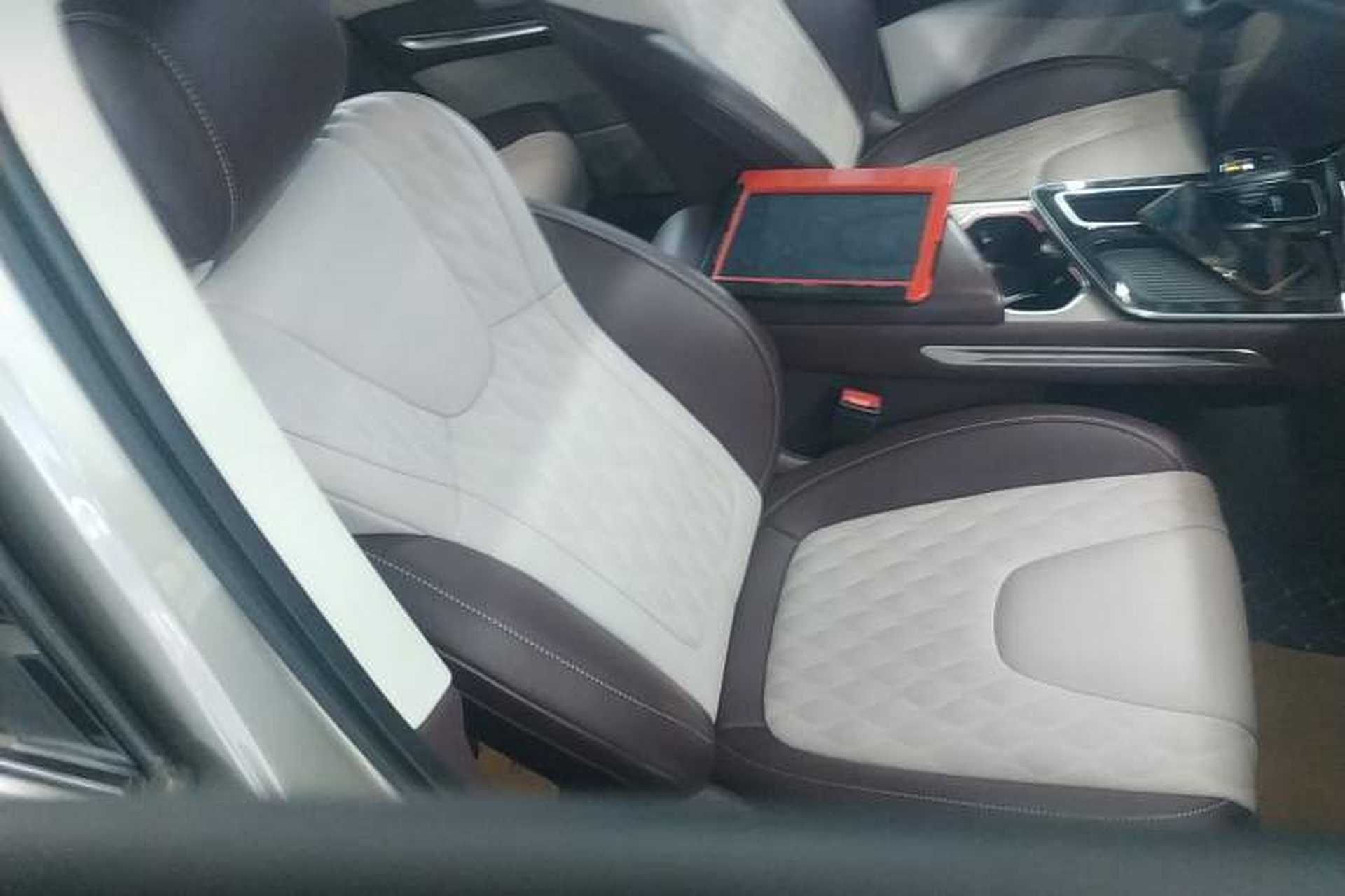 Used Bestune T90 2023 2.0T Automatic Flagship Edition Right Front Seat