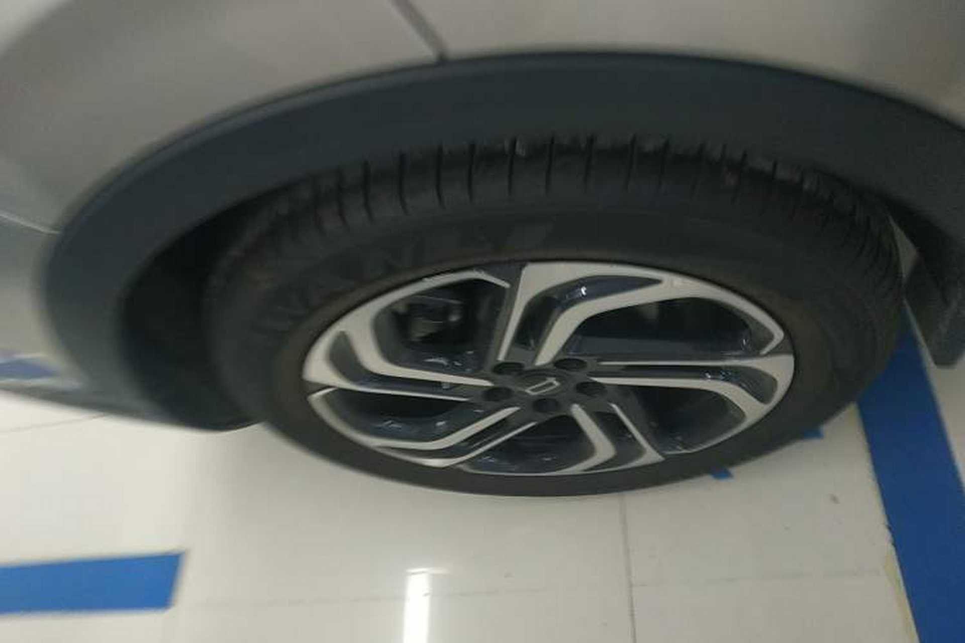Used Bestune T90 2023 2.0T Automatic Flagship Edition Right Rear Wheel Hub