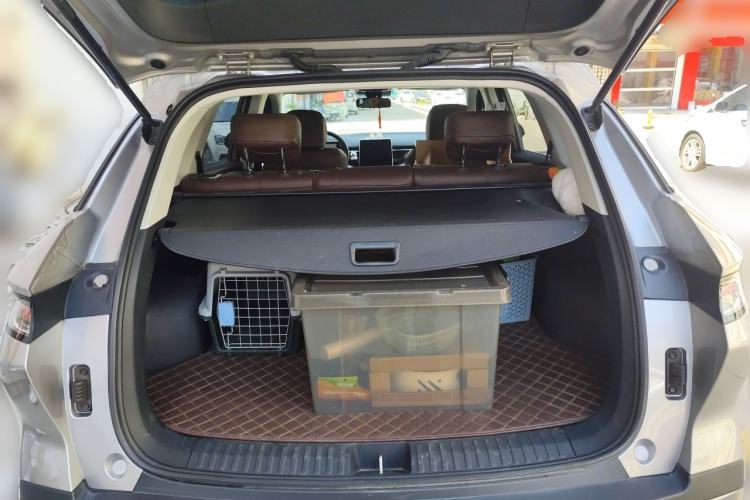Used Bestune T90 2023 1.5T DCT Automatic Luxury Edition Trunk