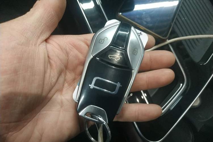 Used Bestune T90 2023 2.0T Automatic Flagship Edition Vehicle Key