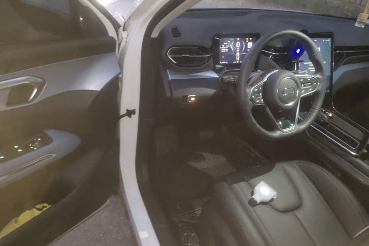 Used Bestune T90 2023 1.5T DCT Automatic Luxury Edition Driver Seat