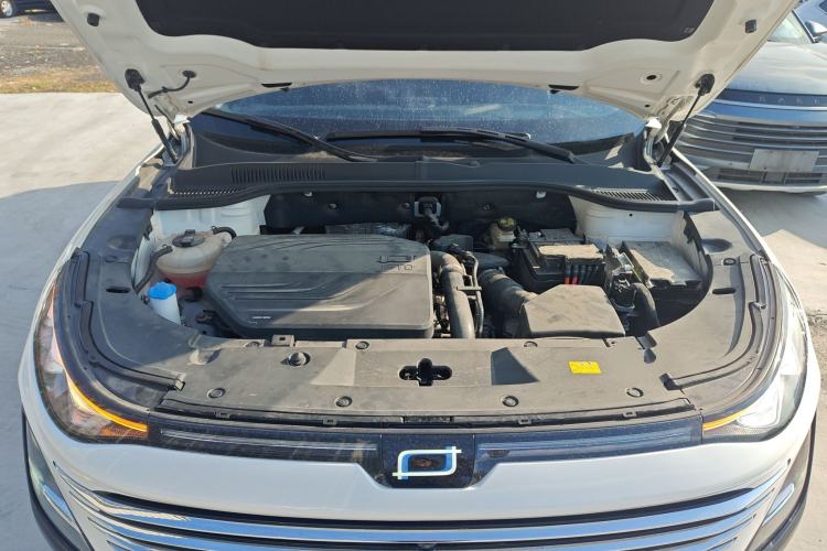 Used Bestune T90 2023 1.5T DCT Automatic Prestige Edition Engine Bay