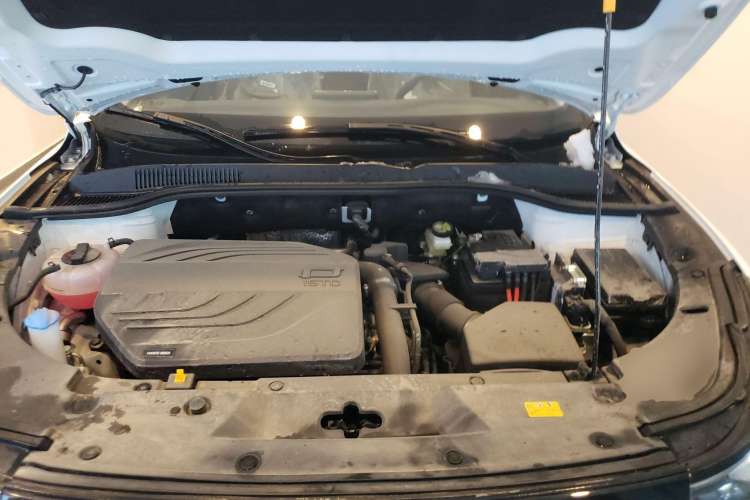 Used Bestune T90 2023 1.5T DCT Automatic Luxury Edition Engine Bay