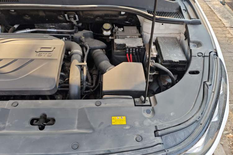 Used Bestune T90 2023 1.5T DCT Automatic Luxury Edition Engine Bay Left