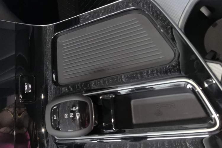 Used Bestune T90 2023 1.5T DCT Automatic Luxury Edition Gear Lever