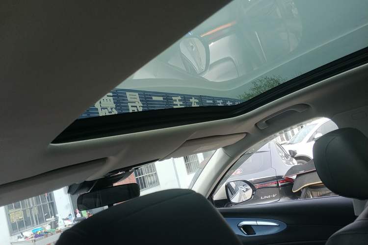 Used Bestune T90 2023 1.5T DCT Automatic Luxury Edition Headliner