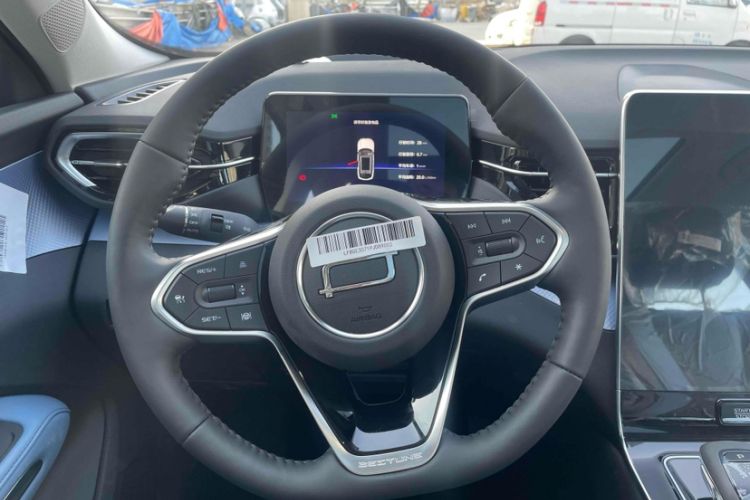 Used Bestune T90 2023 1.5T DCT Automatic Luxury Edition Interior 5