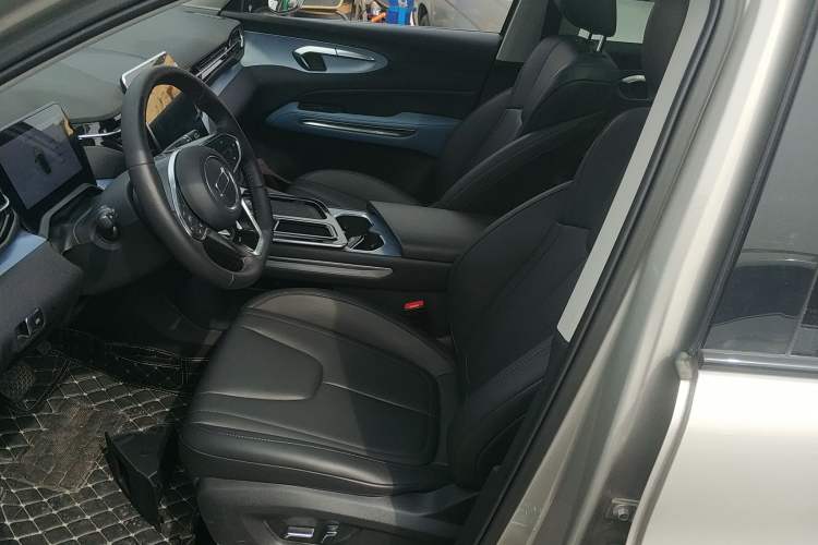 Used Bestune T90 2023 1.5T DCT Automatic Luxury Edition Left Front Seat