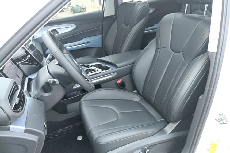 Used Bestune T90 2023 2.0T Automatic Prestige Edition Left Front Seat