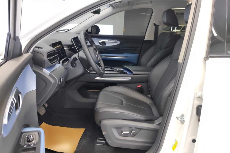 Used Bestune T90 2023 2.0T Automatic Luxury Edition Left Front Seat