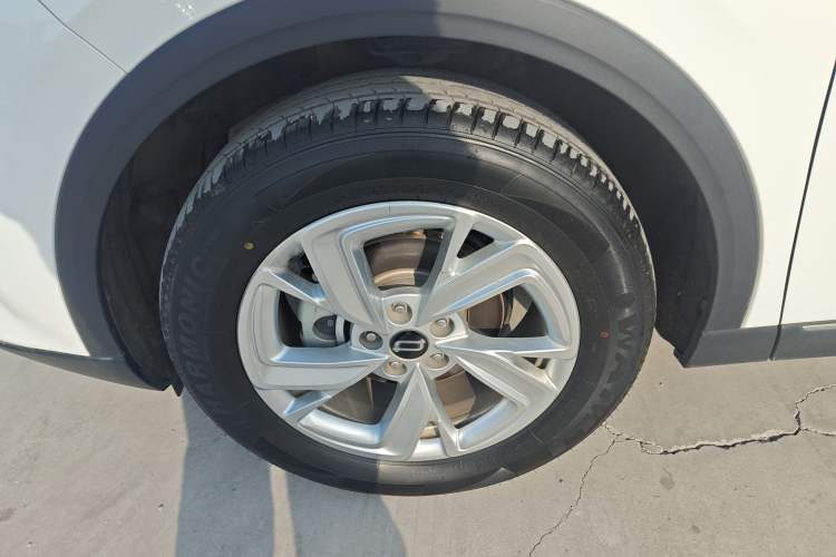 Used Bestune T90 2023 1.5T DCT Automatic Prestige Edition Left Front Wheel Hub