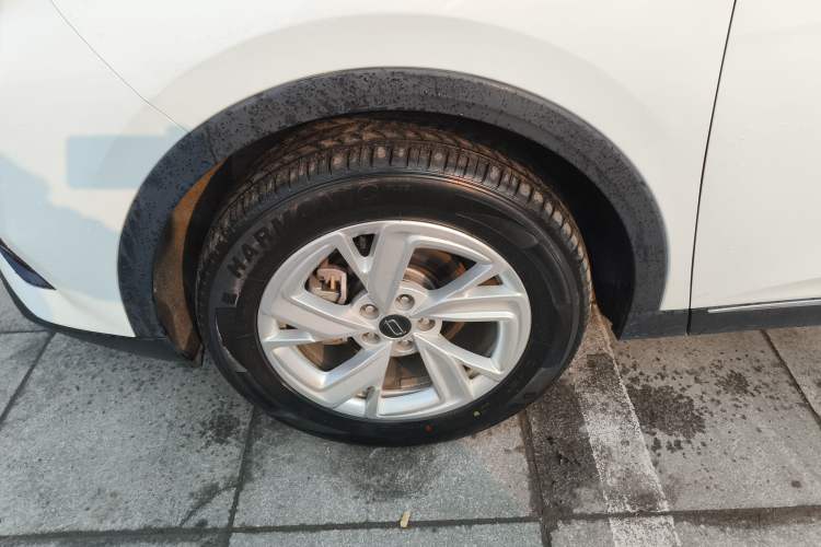 Used Bestune T90 2023 1.5T DCT Automatic Luxury Edition Left Front Wheel Hub