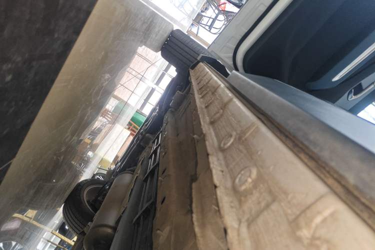 Used Bestune T90 2023 1.5T DCT Automatic Prestige Edition Left Side Sill