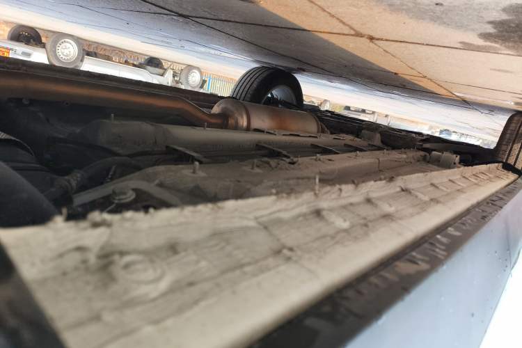 Used Bestune T90 2023 1.5T DCT Automatic Luxury Edition Left Side Sill
