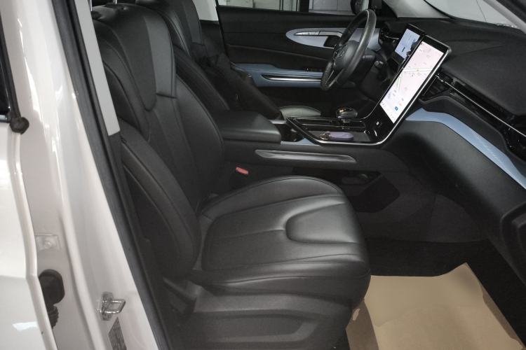 Used Bestune T90 2023 1.5T DCT Automatic Luxury Edition Right Front Seat