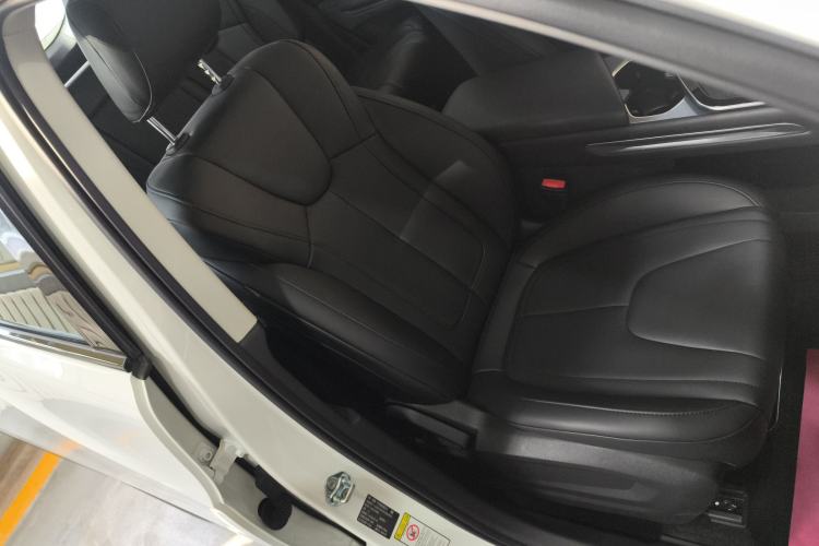 Used Bestune T90 2023 1.5T DCT Automatic Luxury Edition Right Front Seat