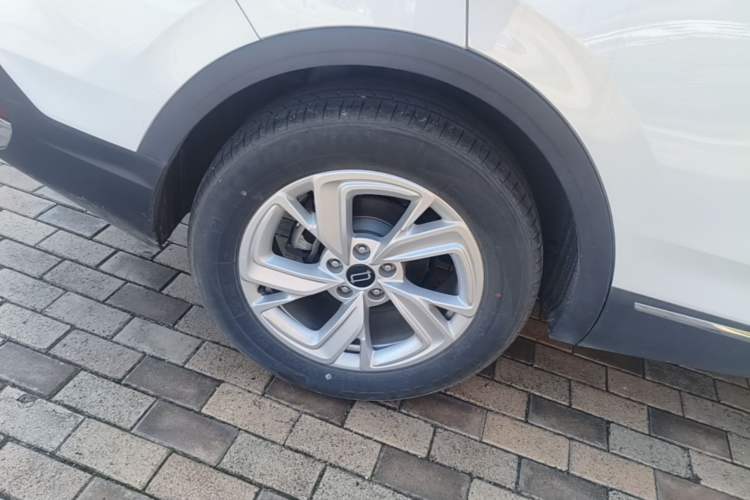 Used Bestune T90 2023 1.5T DCT Automatic Luxury Edition Right Rear Wheel Hub