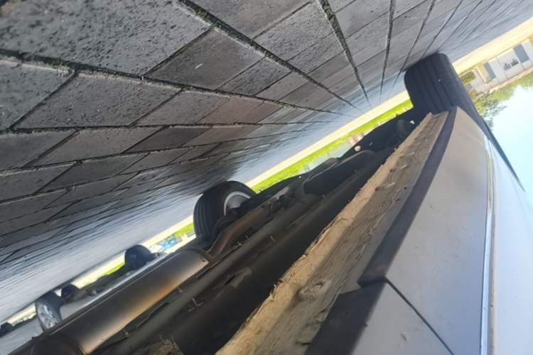 Used Bestune T90 2023 1.5T DCT Automatic Luxury Edition Right Side Sill