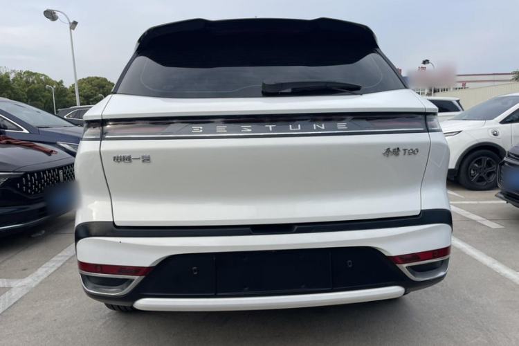 Used Bestune T90 2023 1.5T DCT Automatic Luxury Edition Trunk