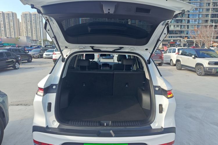Used Bestune T90 2023 1.5T DCT Automatic Prestige Edition Trunk