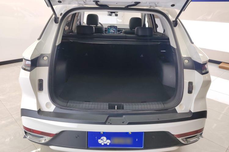 Used Bestune T90 2023 1.5T DCT Automatic Prestige Edition Trunk