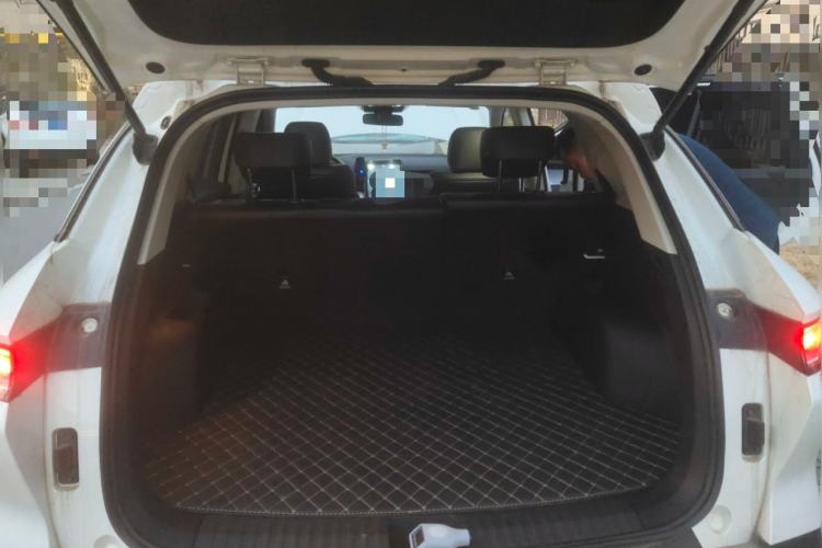 Used Bestune T90 2023 1.5T DCT Automatic Luxury Edition Trunk