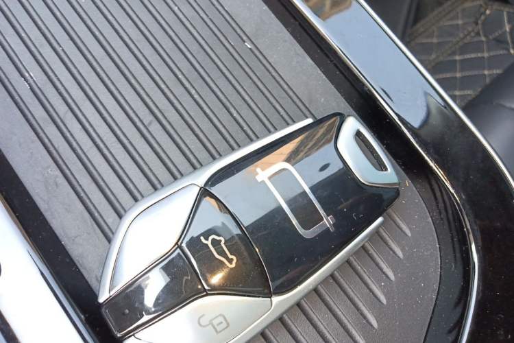 Used Bestune T90 2023 1.5T DCT Automatic Luxury Edition Vehicle Key