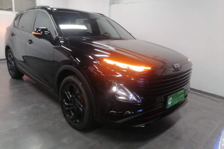 Used Bestune T90 2025 Dragon Edition 1.5T Enjoyment Model Black Knight Front Right 45 Deg