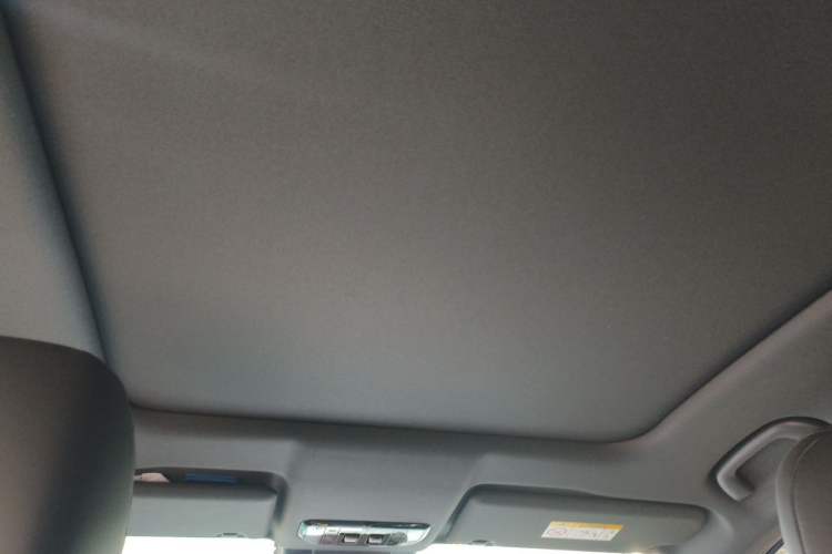 Used Bestune T90 2025 Dragon Edition 1.5T Enjoyment Model Black Knight Headliner