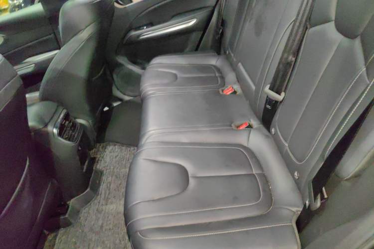 Used Bestune T90 2025 Dragon Edition 1.5T Enjoyment Model Left Rear Seat