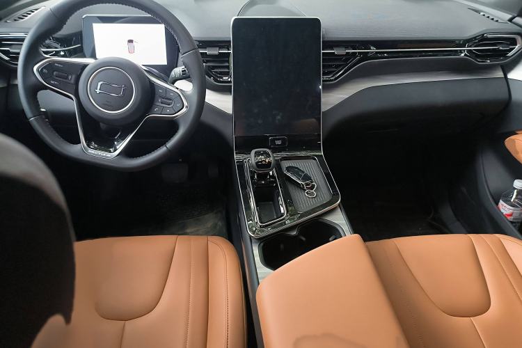 Used Bestune T90 2025 Dragon Edition 1.5T Quality Enjoyment Model Interior 2