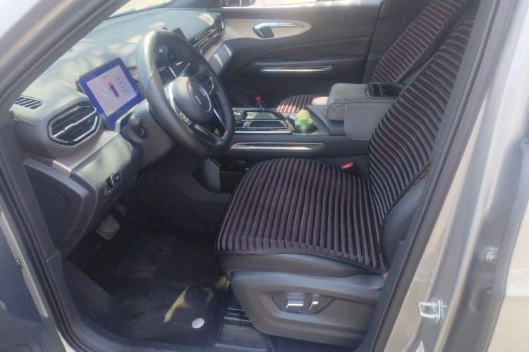 Used Bestune T90 2025 Dragon Edition 1.5T Enjoyment Model Left Front Seat