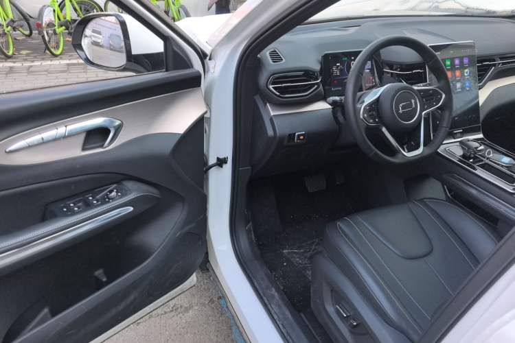 Used Bestune T90 2025 Dragon Edition 1.5T Enjoyment Model Driver Seat