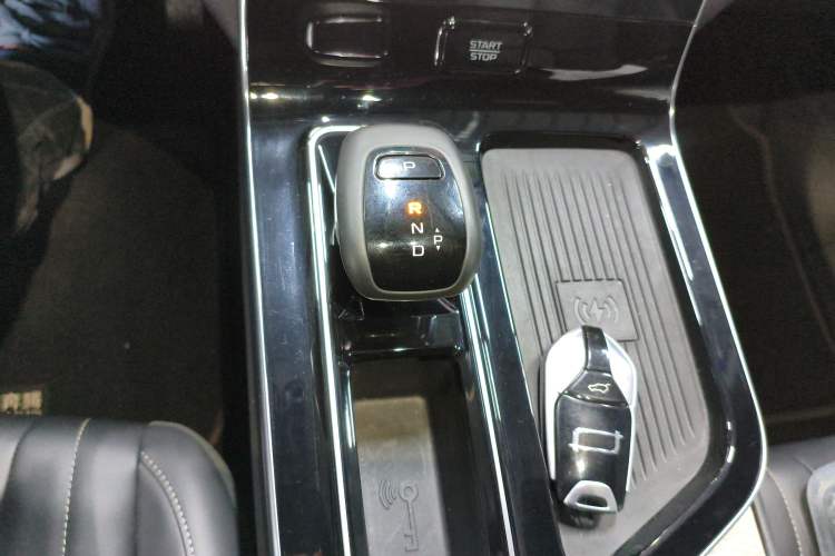 Used Bestune T90 2025 Dragon Edition 1.5T Comfort Model Gear Lever